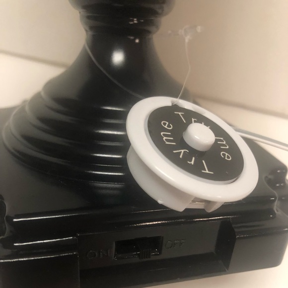 Halloween Snoopy Snow Globe Lighted Pumpkin NEW - Picture 6 of 6